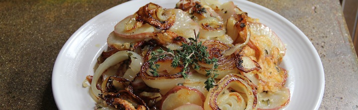 gruyereandthymepotatoskillet3