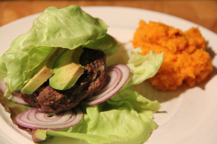 paleo-burgers-plated